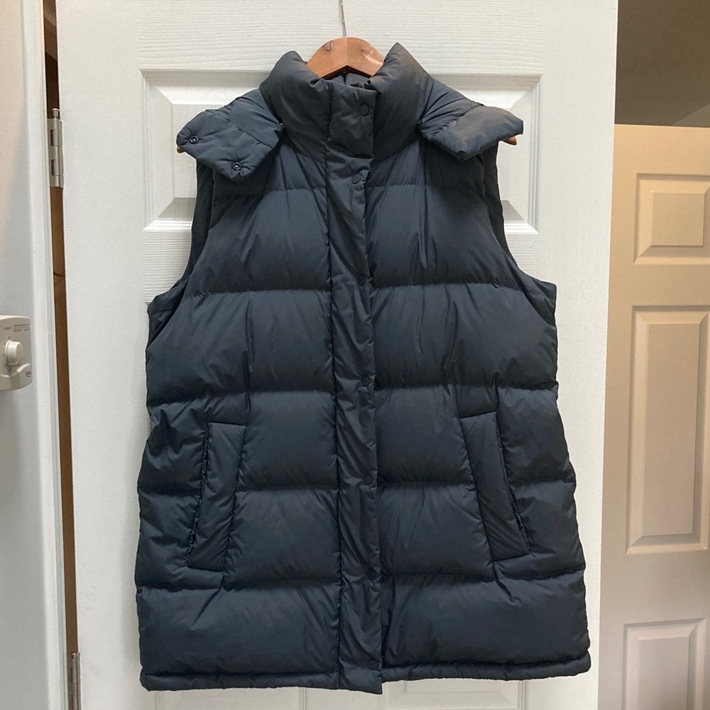 lululemon athletica Black Quilted Puffer Vest